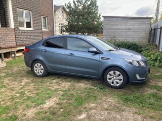 2012 Kia Rio 5-speed III, голубой, 750000 рублей, вид 4