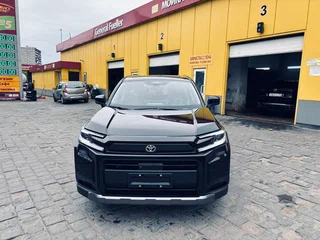 2026 Toyota RAV4 VI (XA60), чёрный, 4080000 рублей, вид 3