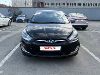 2012 Hyundai Solaris I, чёрный, 660000 рублей, вид 5