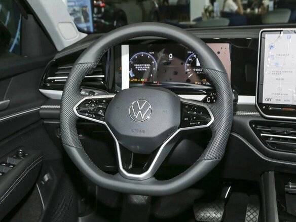 2026 Volkswagen Passat (North America and China) II (China Market) Рестайлинг, чёрный, 3560000 рублей - вид 8