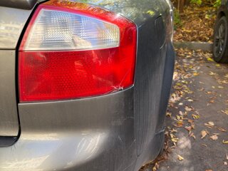 2002 Audi A4 II (B6), белый, 500000 рублей, вид 3