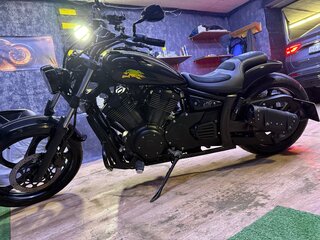 Yamaha XVS1300