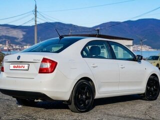 2017 Skoda Rapid I Рестайлинг, белый, 1090000 рублей, вид 3