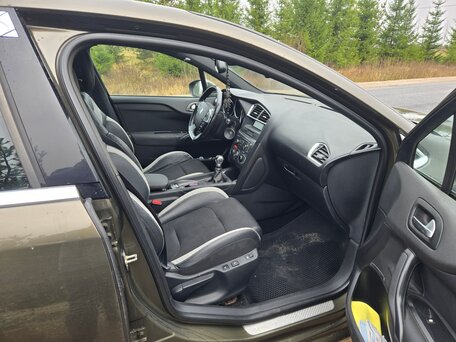 2012 Citroen DS4, коричневый, 650000 рублей, вид 5