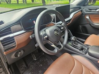 2023 Skoda Kodiaq I Рестайлинг, чёрный, 4150000 рублей, вид 5