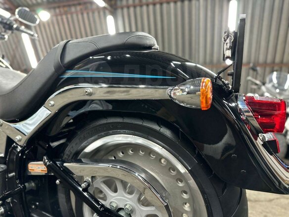 2010 Harley-Davidson Fat Boy, чёрный, 990000 рублей - вид 31