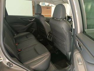 2021 Subaru Forester V, серый, 3020000 рублей, вид 5