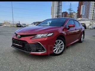 2022 Toyota Camry VIII (XV70) Рестайлинг, красный, 2800000 рублей, вид 1