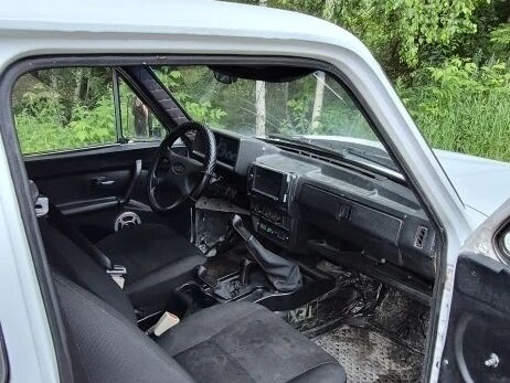 1997 Lada (ВАЗ) 2121 (4x4) I Рестайлинг, белый, 230000 рублей - вид 10