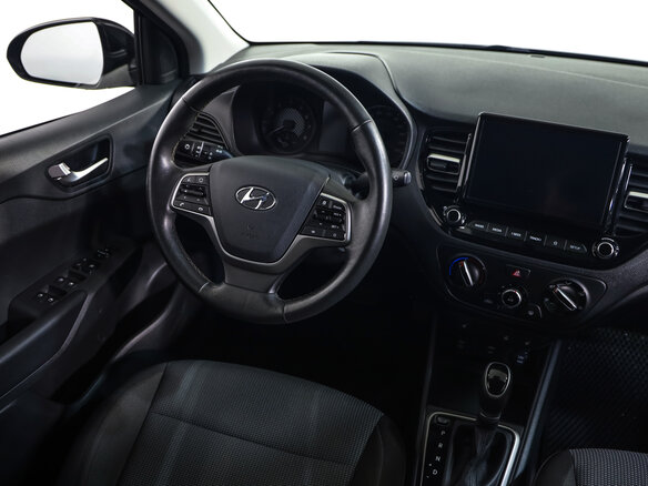 2020 Hyundai Solaris II Рестайлинг, чёрный, 1749000 рублей - вид 8