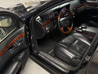 2007 Mercedes-Benz S-Класс 500 V (W221), чёрный, 428000 рублей, вид 1