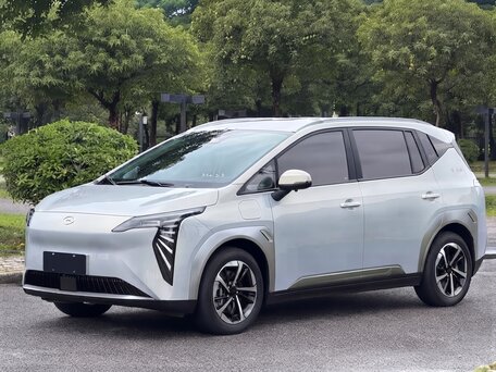 2023 Aion Y Plus 61.7 kWh, серый, 1480000 рублей, вид 1