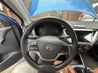 2019 Hyundai Solaris II, синий, 900000 рублей, вид 5