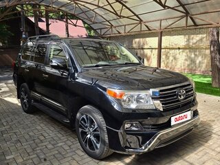 2012 Toyota Land Cruiser 200 Series Рестайлинг 1, чёрный, 4600000 рублей, вид 2