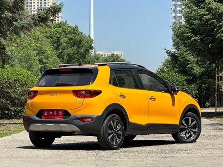 2021 Kia KX1, жёлтый, 1230000 рублей, вид 4