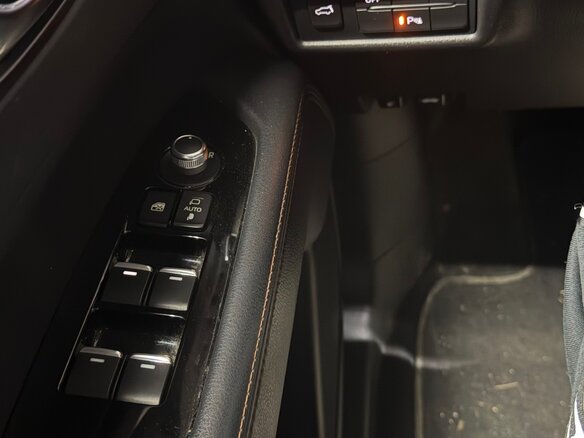 2019 Mazda CX-5 II, чёрный, 3300000 рублей - вид 5