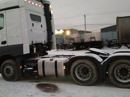 2023 Mercedes-Benz Actros, белый, 8265000 рублей, вид 4