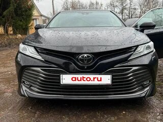 2019 Toyota Camry VIII (XV70), чёрный, 3100000 рублей, вид 2