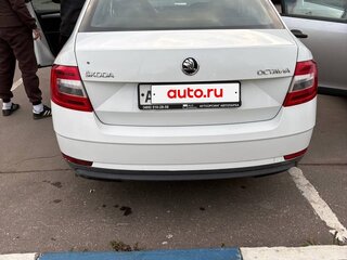 2019 Skoda Octavia III (A7) Рестайлинг, белый, 1050000 рублей, вид 5