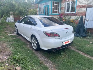 2011 Mazda 6 II (GH) Рестайлинг, белый, 1130000 рублей, вид 3