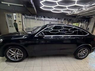 2016 Mercedes-Benz GLC 250 I (X253), чёрный, 2700000 рублей, вид 4