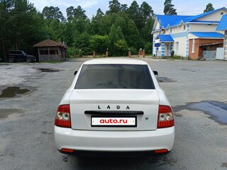 2011 Lada (ВАЗ) Priora I, белый, 240000 рублей, вид 4