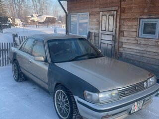 1988 Toyota Mark II VI (X80), золотистый, 370000 рублей, вид 2