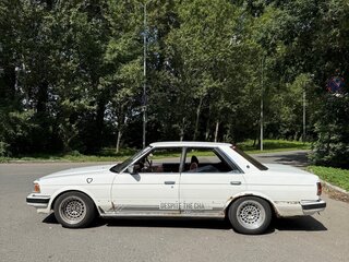 1986 Toyota Chaser III (X70), белый, 350000 рублей, вид 4