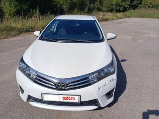 2013 Toyota Corolla XI (E160, E170, E180), белый, 845000 рублей, вид 1