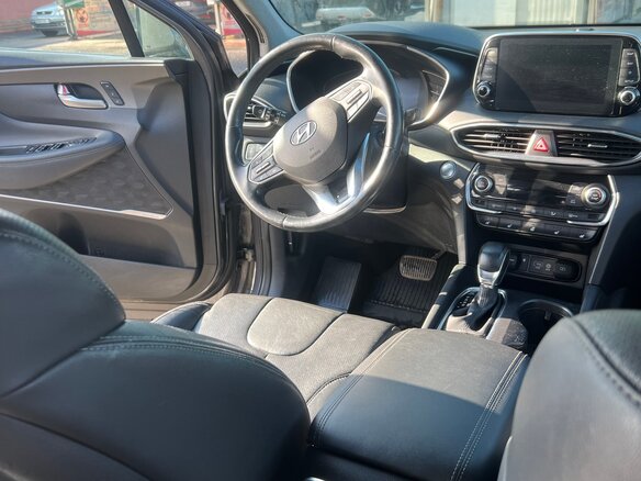 2020 Hyundai Santa Fe IV, серый, 3000000 рублей - вид 13