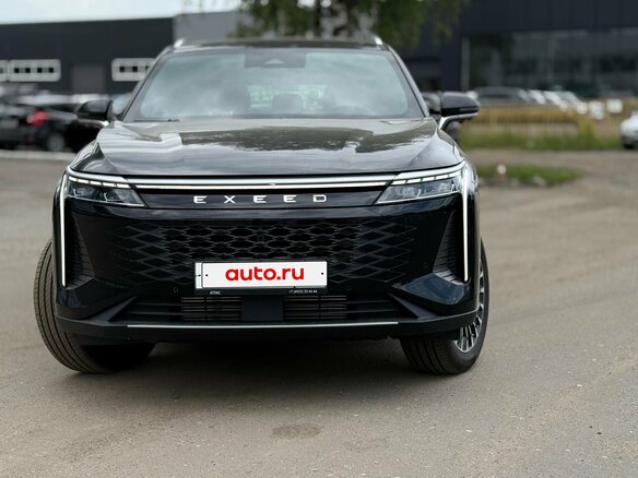 2024 Exeed RX, чёрный, 3850000 рублей - вид 2
