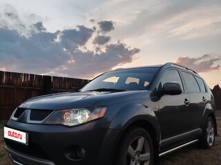 2008 Mitsubishi Outlander II, серый, 1150000 рублей, вид 3