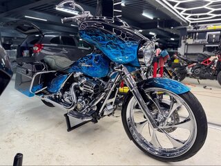 2009 Harley-Davidson Street Glide, чёрный, 1000000 рублей, вид 4