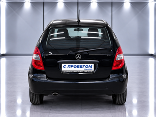 2011 Mercedes-Benz A-Класс 180 II (W169) Рестайлинг, чёрный, 615000 рублей, вид 3