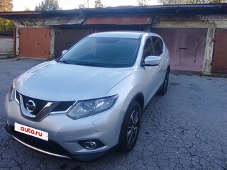 2015 Nissan X-Trail III, серебристый, 1420000 рублей, вид 2