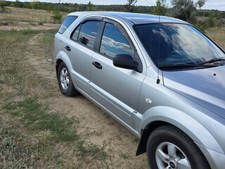2009 Kia Sorento I Рестайлинг, серебристый, 960000 рублей, вид 3