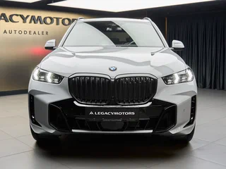 2025 BMW X5 40i IV (G05/G18) Рестайлинг, серый, 13990000 рублей, вид 2