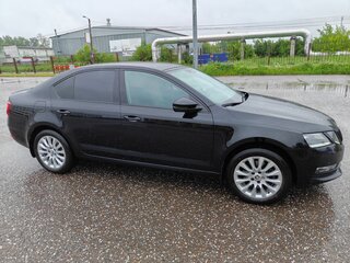 2018 Skoda Octavia III (A7) Рестайлинг, чёрный, 2250000 рублей, вид 5