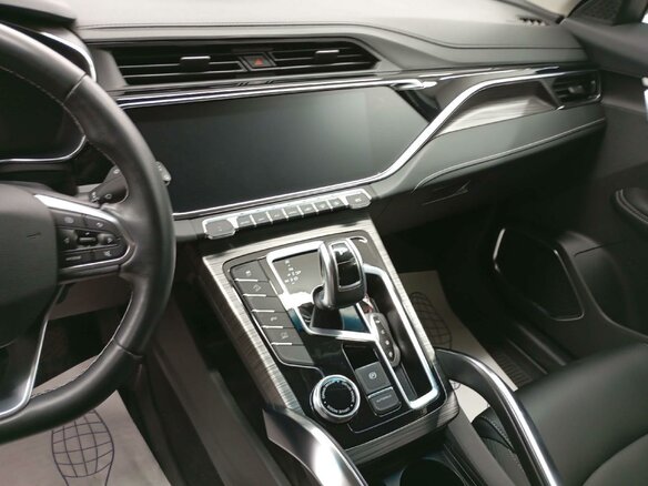 2023 Geely Atlas Pro, белый, 2007000 рублей - вид 10
