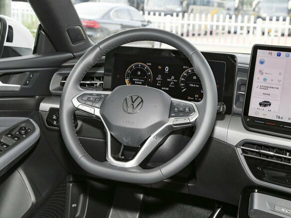 2026 Volkswagen Lamando L II, серебристый, 2970000 рублей - вид 14