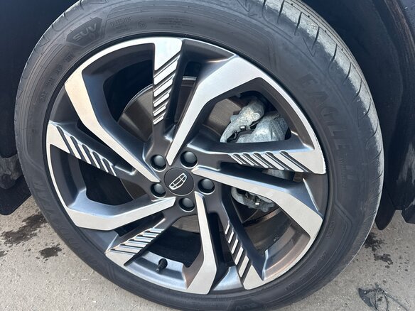2024 Geely Monjaro I, серый - вид 15