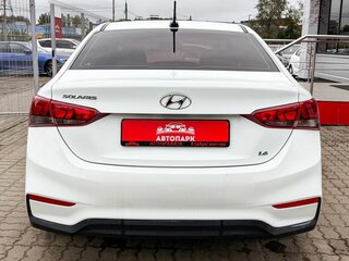 2019 Hyundai Solaris II, белый, 959000 рублей, вид 5