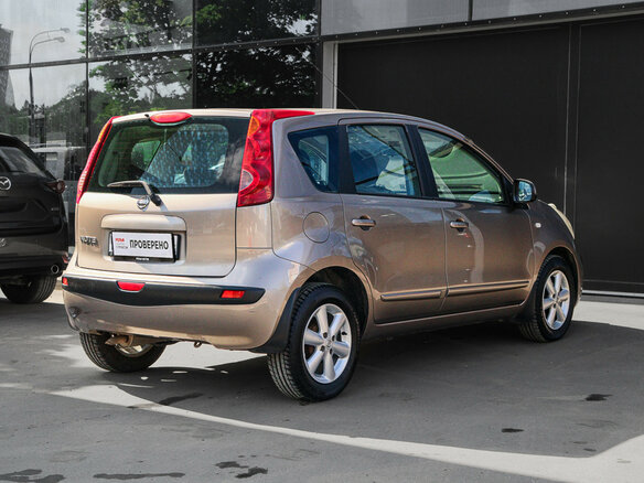 2007 Nissan Note I, бежевый - вид 3