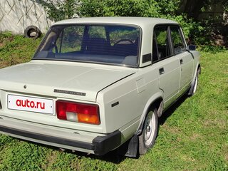 1997 Lada (ВАЗ) 2105, белый, 250000 рублей, вид 4