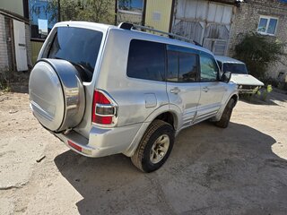 2000 Mitsubishi Montero III, серебристый, 590000 рублей, вид 3