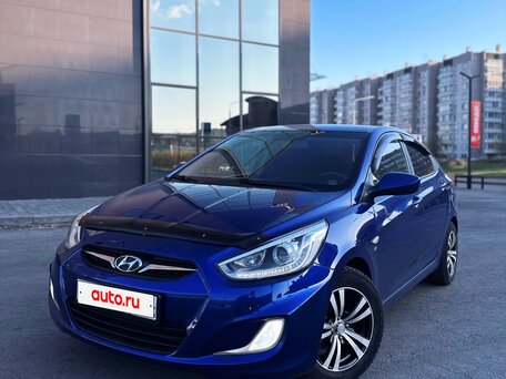 2013 Hyundai Solaris I, синий, 830000 рублей, вид 1