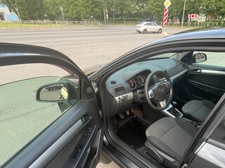 2011 Opel Astra H Рестайлинг, чёрный, 550000 рублей, вид 5