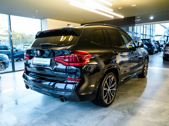 2019 BMW X3 30d xDrive III (G01), чёрный, 4530000 рублей - вид 1