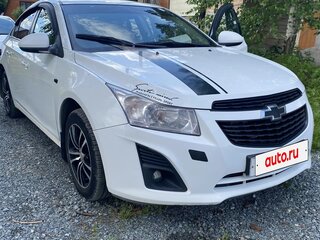 2013 Chevrolet Cruze I Рестайлинг, белый, 700000 рублей, вид 4