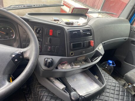 2012 Mercedes-Benz Axor, синий, 1550000 рублей, вид 5